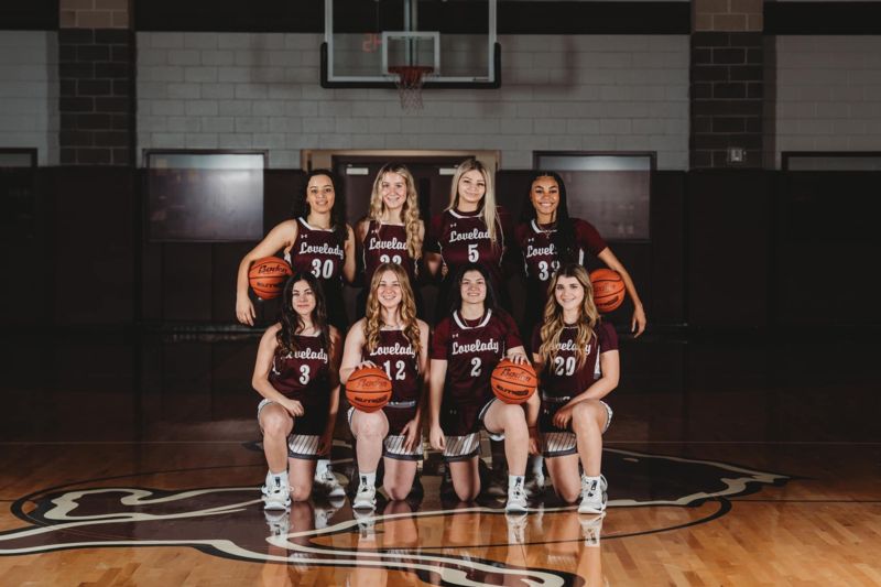 V Girls Basketball District Champs